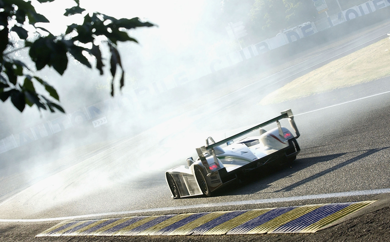Illustration for article titled These Incredible Photos Show How Le Mans Evolved Over 84 Years